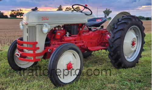 Ford 8N recensioni e scheda tecnica