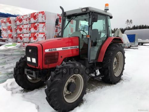 Massey Ferguson 4230 recensioni e scheda tecnica