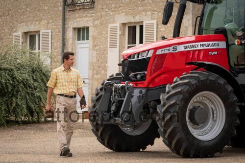 Massey Ferguson 7740 recensioni e scheda tecnica